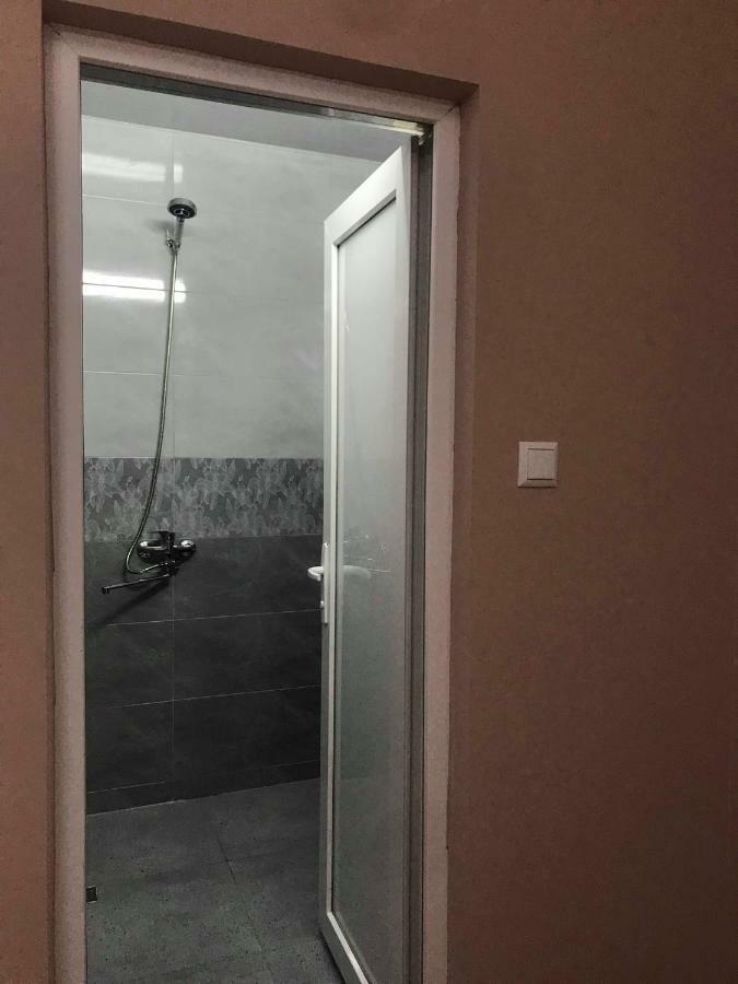 Дом для отпуска Ana House Махинджаури Экстерьер фото