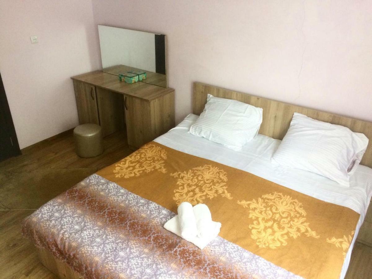Дом для отпуска Ana House Махинджаури Экстерьер фото
